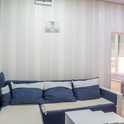 Location longue durée d’un appartement lumineux de 2 pièces, 45 m², centre de Belgrade, Serbie